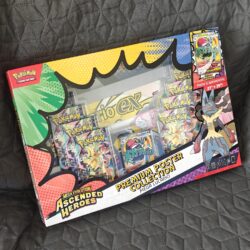 Ascended Heroes: Mega Lucario Premium Poster Collection - ENG